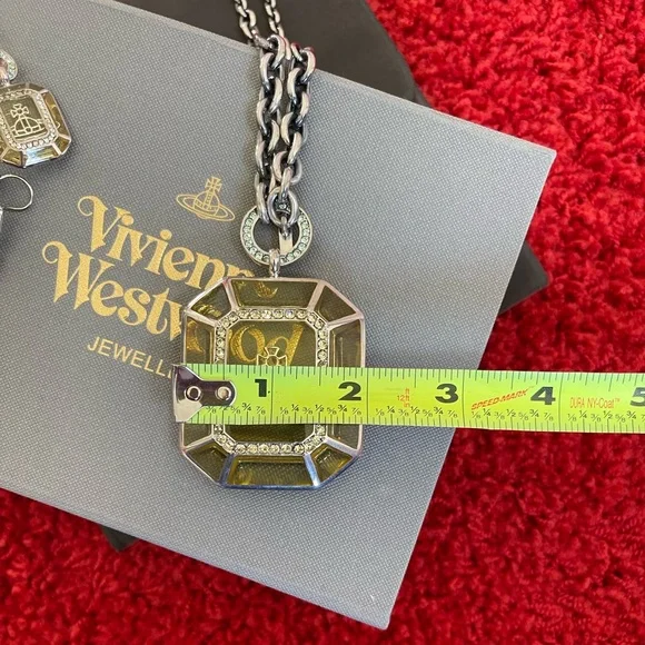 Vivienne Westwood VINTAGE BRAND NEW AW2011 Necklace Olive Green/Silver/Swarovski - Picture 9 of 11
